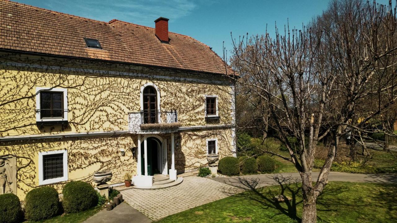 Gaestehaus Golf Club Gut Murstaetten Lebring Exterior foto
